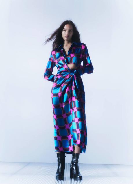 Imagen - Vestido midi camisero satinado con estampado geométrico