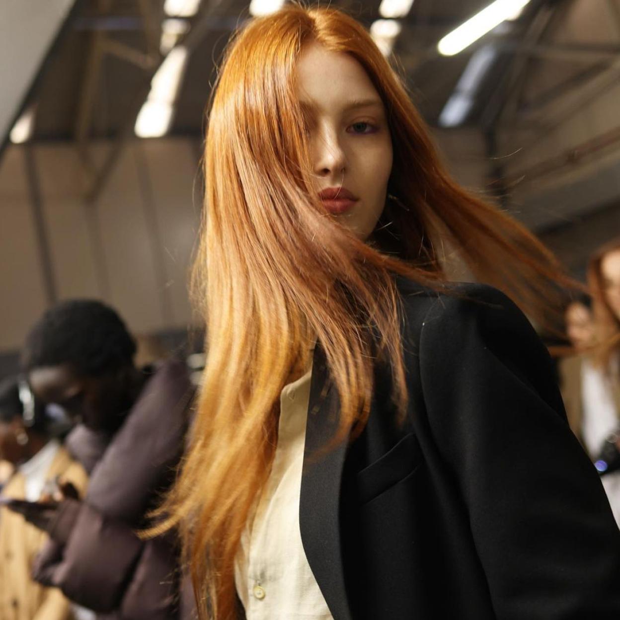 Los habituales champús en seco son una herramienta capilar imprescindible. Ahora vienen en un formato toallita que, al parecer, son todo un éxito en ventas.