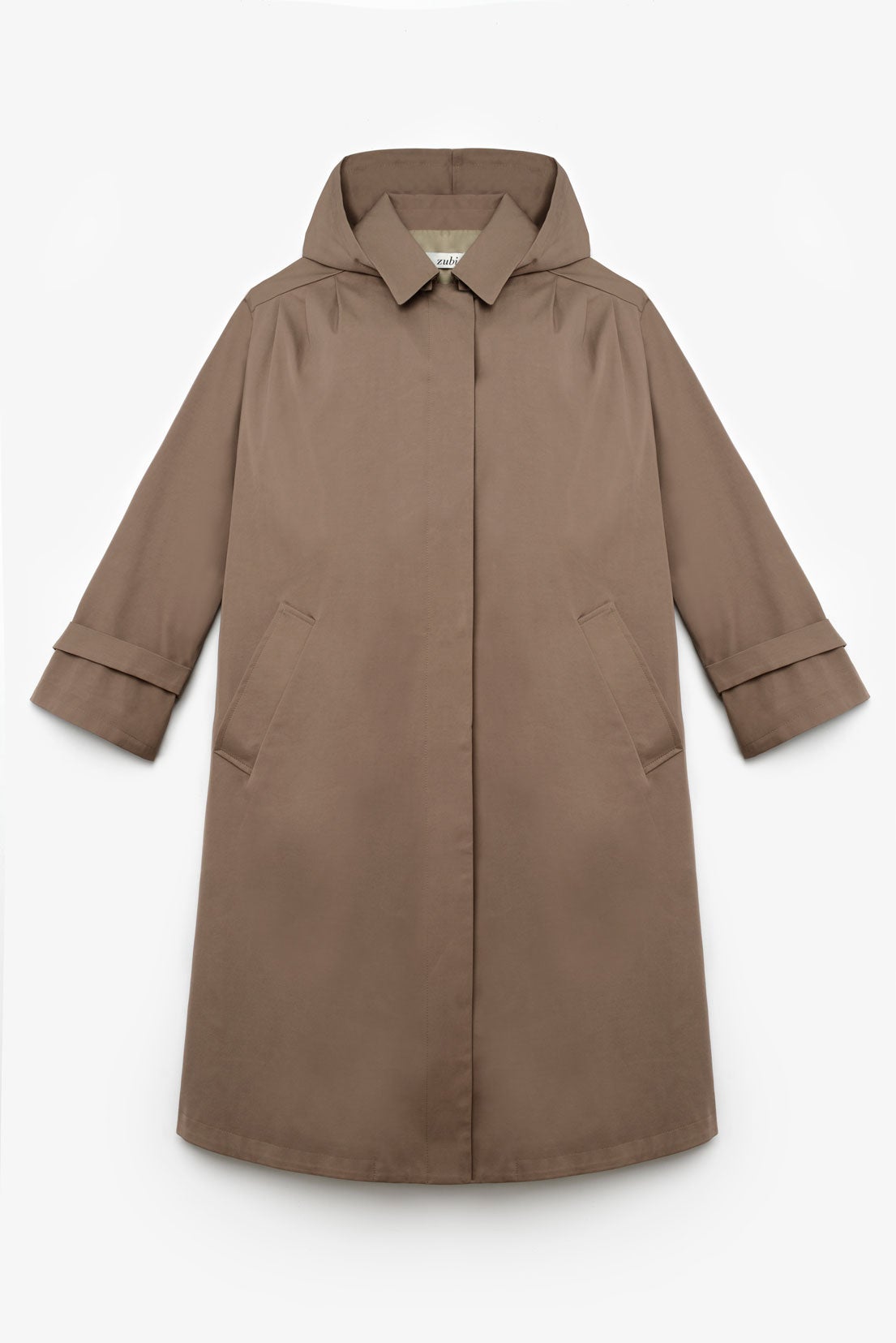 Imagen - Gabardina Linda de Zubi. Foto: Zubi.