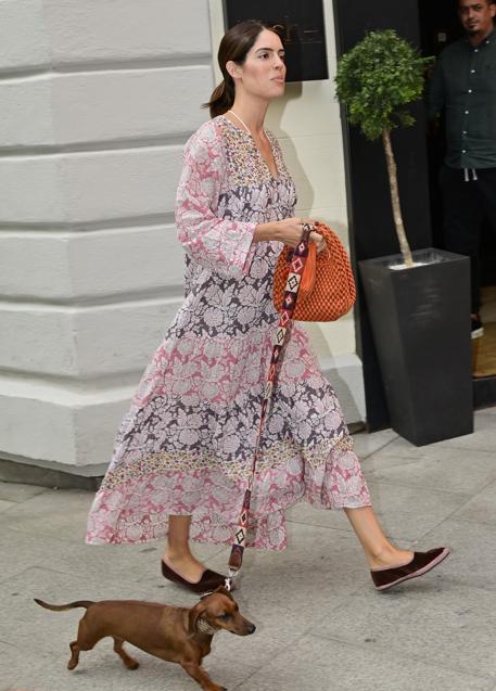 Imagen - Sofóia Palazuelo combinó un vestido largo con unas slippers de terciopelo. / GTRES