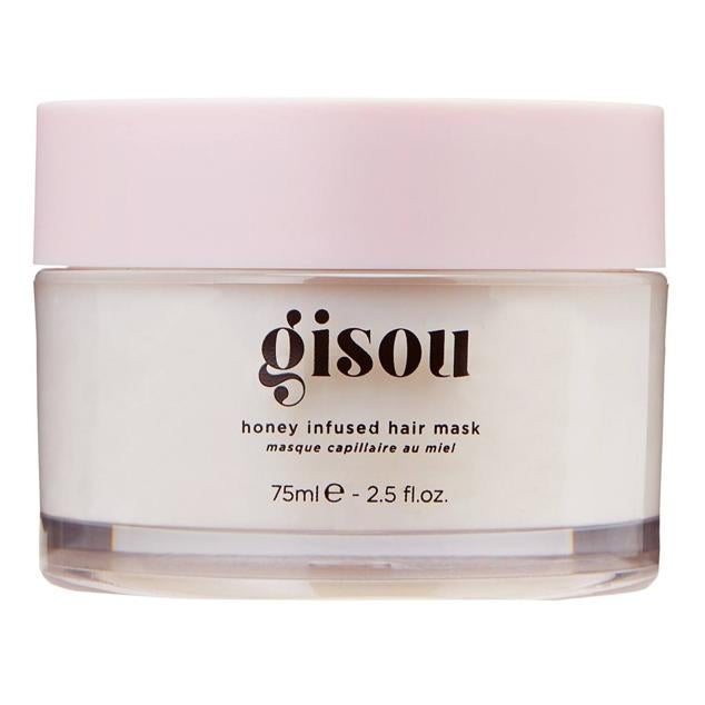 Honey Infused Hair Mask de Gisou es una mascarilla nutritiva, hidratante y reparadora que ofrece la mayor flexibilidad, suavidad, definición y brillo. Esto se consigue gracias a la miel que reestablece el equilibrio de hidratación natural acondiciona y deja las fibras sedosas, controladas con cero encrespamiento y, muy manejables. Cómpralo aquí
