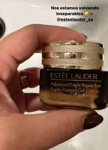 Imagen - Violeta Mangriñán nos enseña su contorno de ojos favorito. 