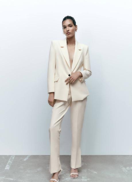 Imagen - Traje de chaqueta clásico en crudo