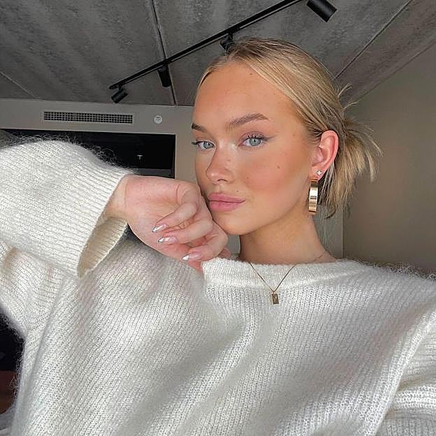 Seis cremas con vitamina F que son las favoritas de la piel sensible porque refuerza la barrera e iluminan