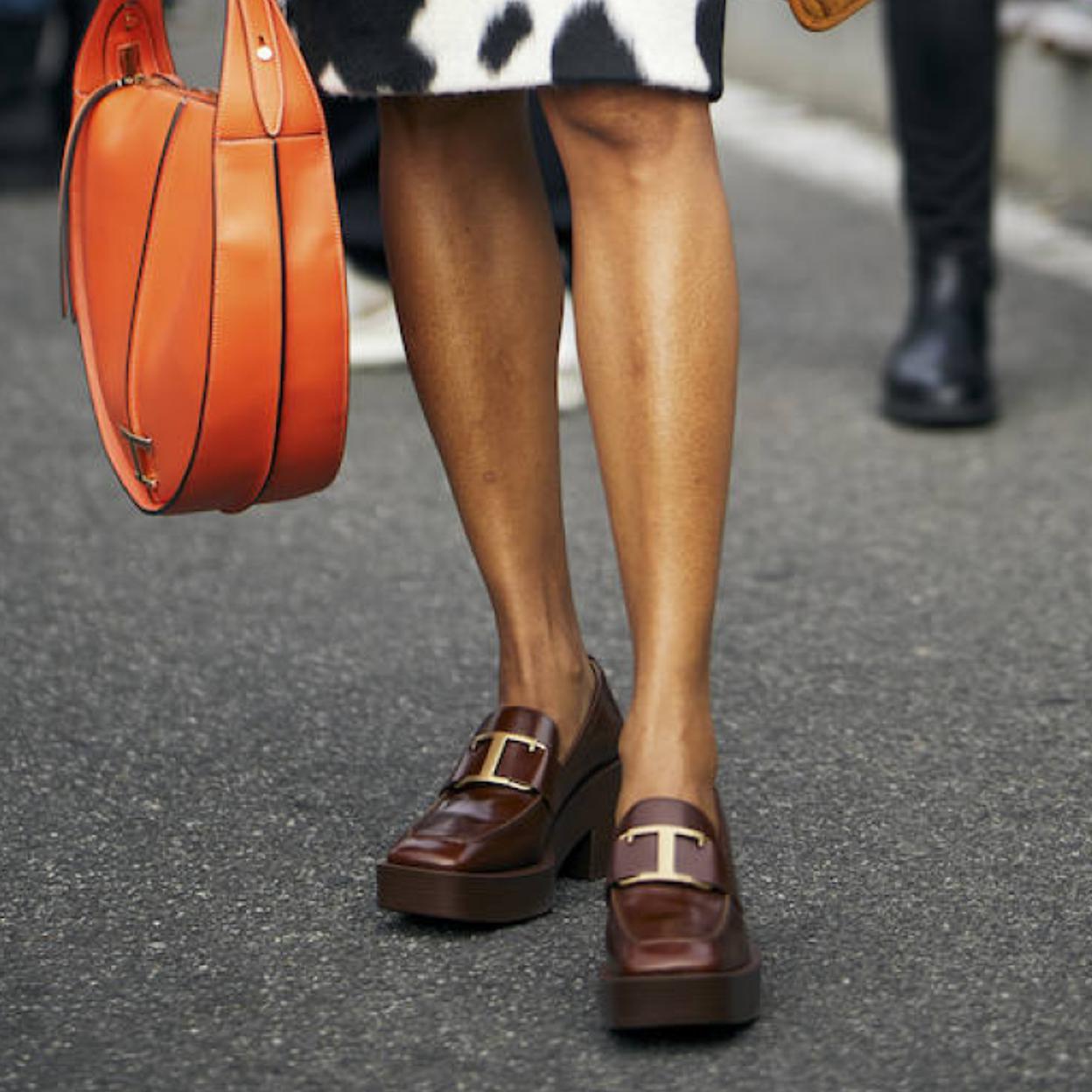 El street style confirma que los mocasines con tacón son el must have de la temporada