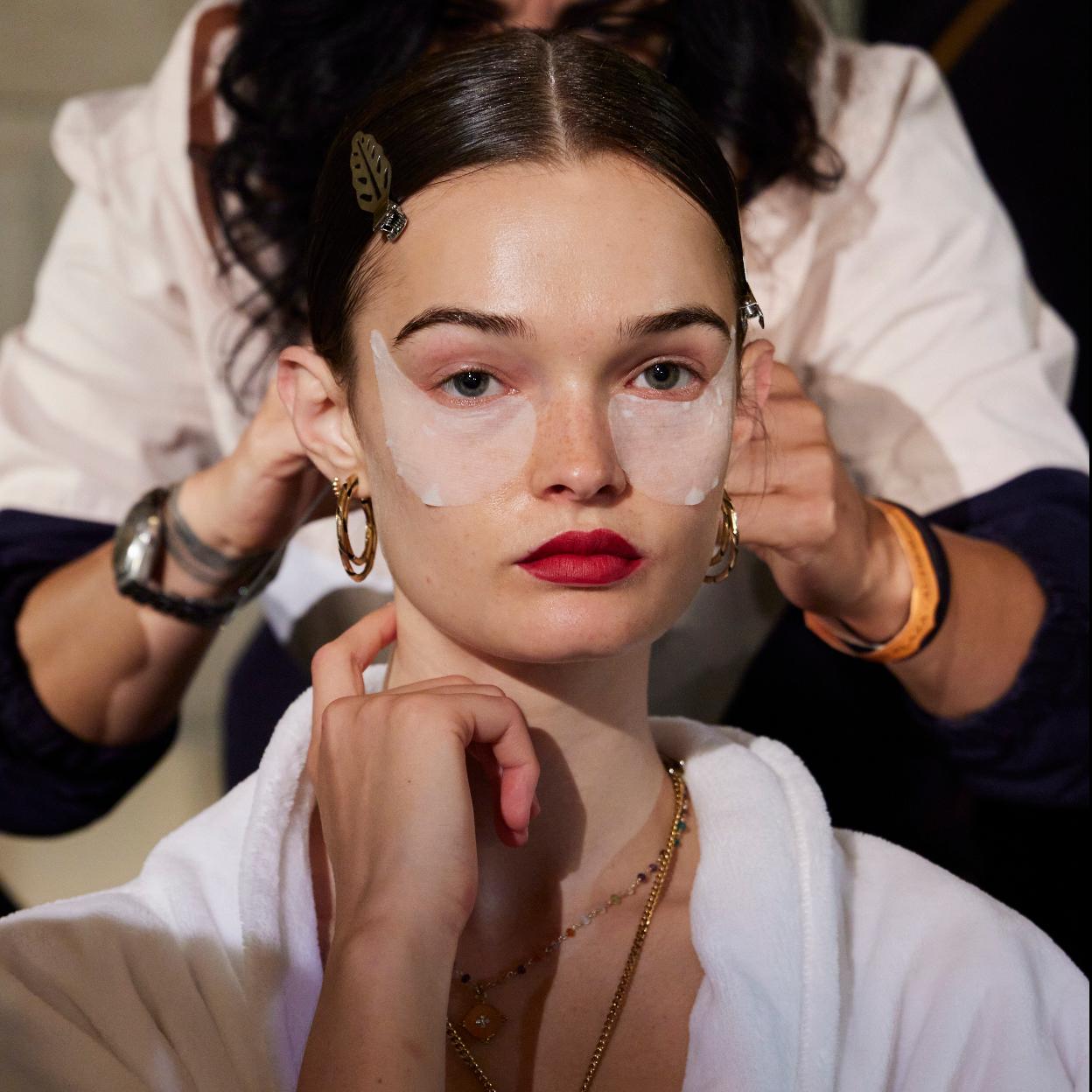 Los parches baratísimos y multifunción que arrasan entre las influencers para quitar ojeras