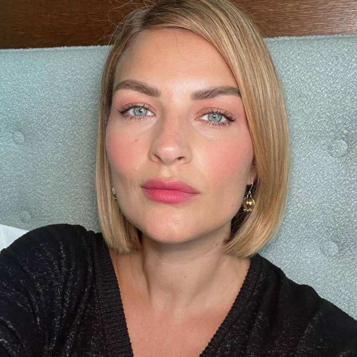 Mejora el aspecto de tu piel madura con un efecto buena cara instantáneo con estas bases de maquillaje