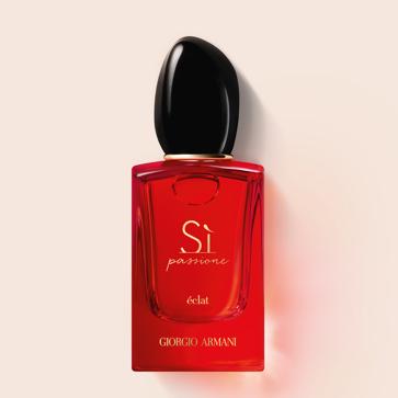 Imagen secundaria 1 - Crema Premier Cru de Caudalie (88,90 €); Sí Passione Éclat de Armari Beeauty (75 € / 50 ml) y concentrado antiedad universal Super Serum de Nuxe (76,50 €).