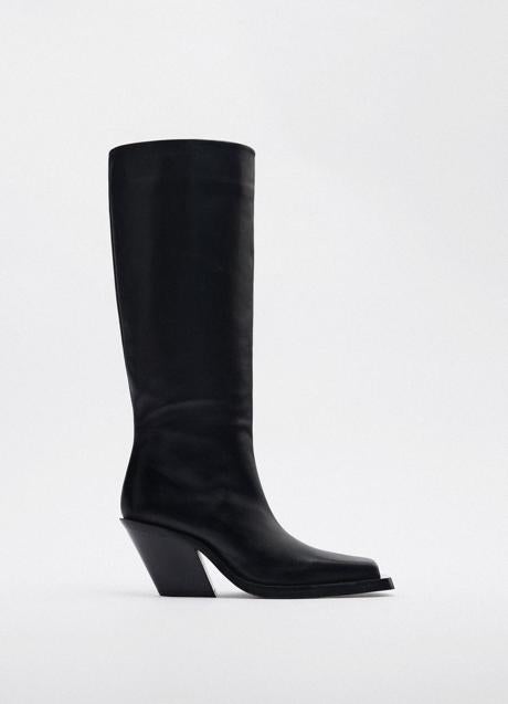 Imagen - Bota alta de cowboy de Zara, 149€.