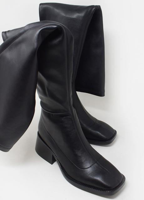 Imagen - Botas altas negras de Aur Revoir Cinderella, 100€.