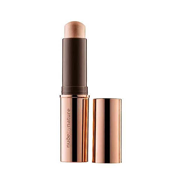 Touch of Glow Highlight Stick de Nude By Nature, a la venta en Douglas por 19,95 euros. 