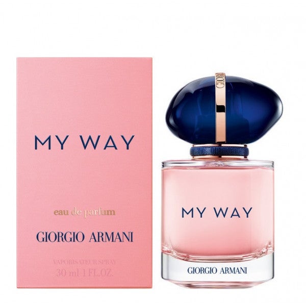La fragancia floral My Way de Giorgio Armani está disponible en formato recargable. La combinación de ingredientes, obtenidos también de manera sostenible, se puede rellenar gracias a su frasco de recarga de 150 ml. Se puede recargar cualquiera de los formatos de frasco. (Disponible en Druni, 79,95 euros) 