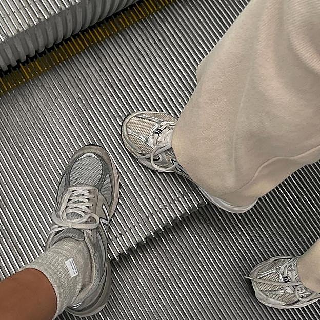 Lefties tiene la copia low cost de las zapatillas más vendidas: cómodas y muy ponibles