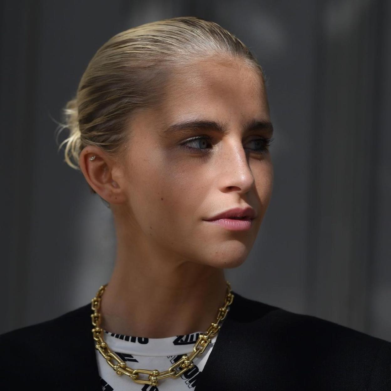 Estos parches de ojos reutilizables para deshacerte de las ojeras son los favoritos de las famosas