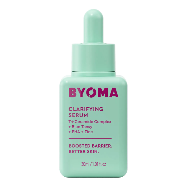 Un sérum facial limpiador suave, pero efectivo que equilibra las imperfecciones y fortalece la función de barrera de la piel para una tez calmada y clara. Es de Byoma. Precio: 14,99 €. Cómpralo aquí