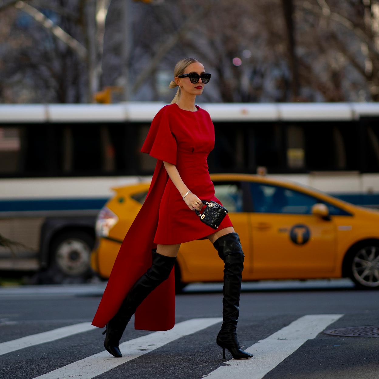 Las botas de flecos de Zara son la nueva obsesión de las famosas y sabemos que van a agotarse. 