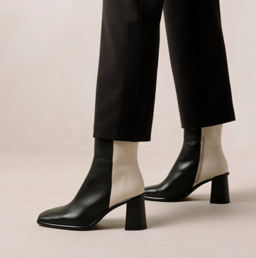 Imagen secundaria 1 - Las botas de Alohas.