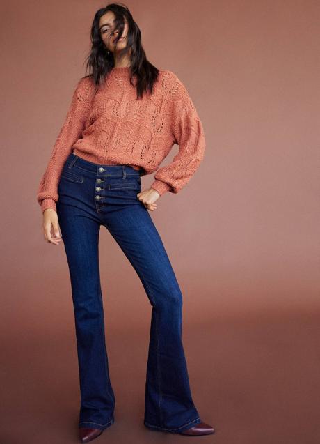 Imagen - Pantalones vaqueros con bajo terminado en campana