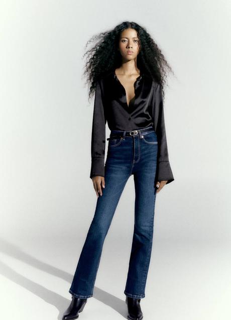 Imagen - Pantalones vaqueros con bajo acampanado