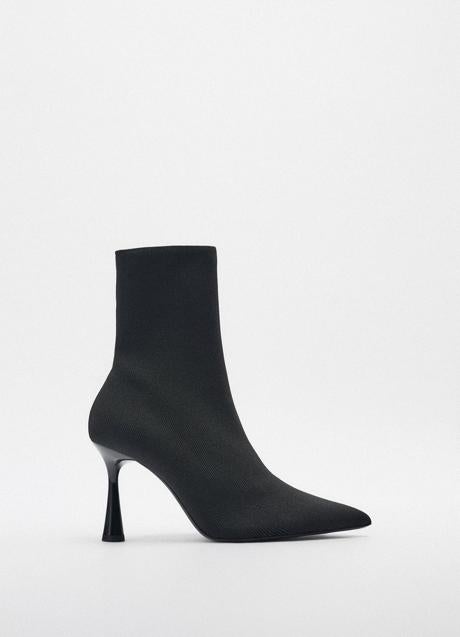 Imagen - Botines negros de Zara, 39,95€.