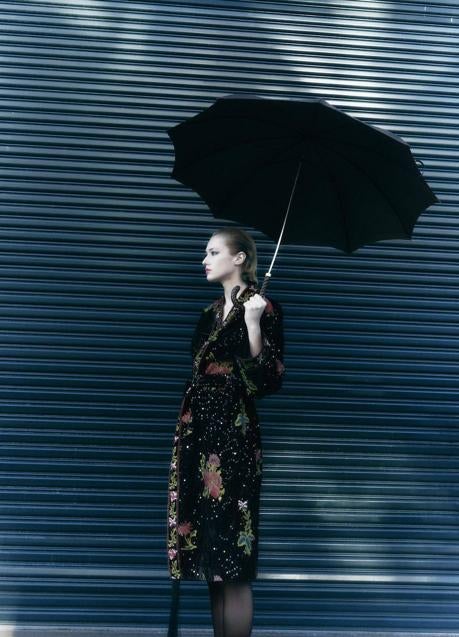 Imagen - Kimono con bordados y lentejuelas de Zara