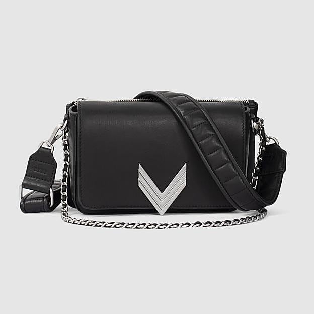 El bolso negro de Ikks.