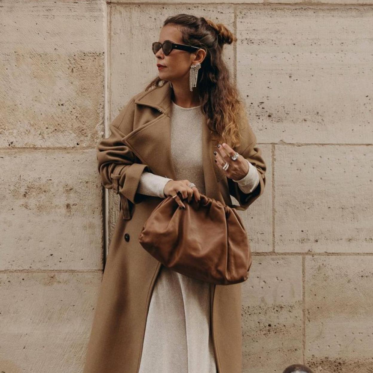 Los vestidos de punto son muy ponibles en invierno.