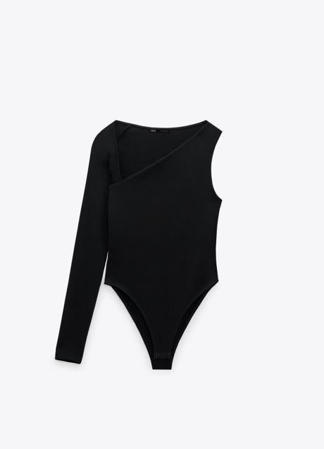 Imagen - Body negro asimétrico de Zara. Foto: Zara