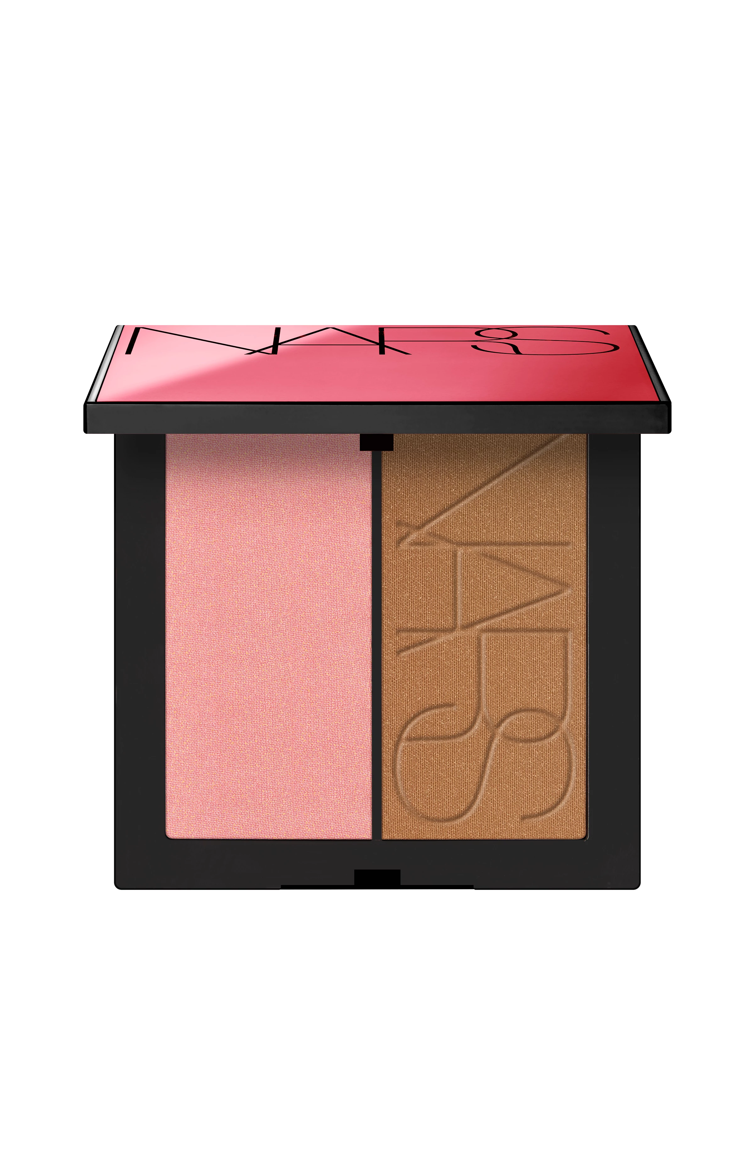 Aúna los dos productos estrella de Nars: el colorete Orgasm y los polvos de sol Laguna. Diseñada para conseguir un aspecto bronceado y, a la vez, dar volumen a los pómulos, los pigmentos micronizados de esta paleta permiten una aplicación difuminada.