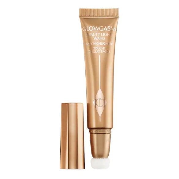 Iluminador Beauty Light Wand de Charlotte Tilbury (35,99 euros).
