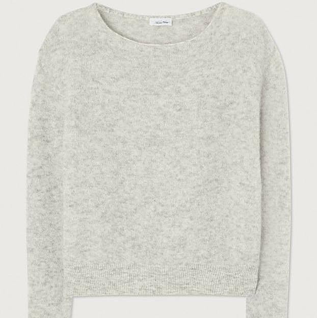 El jersey de Eugenia es muy ponible.