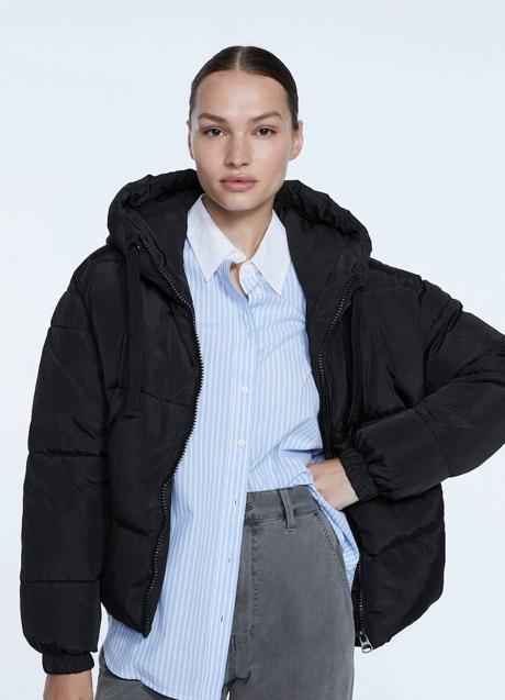 Imagen - Puffer corto en negro