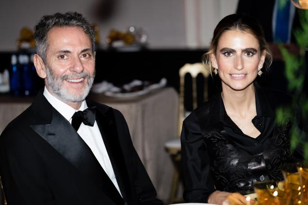 Gervasio Pérez, director de Moda y Belleza de Mujerhoy, con Alejandra Domínguez.