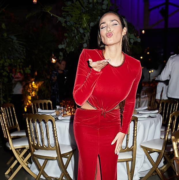 Cómo conseguir un maquillaje antiedad de alfombra roja: mirada abierta y piel jugosa, las claves del maquillador de las famosas