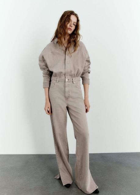 Imagen - Mono denim con pernera split en gris