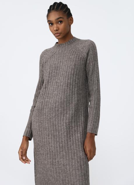 Imagen - Vestido de canalé de Lefties, 17,99€.