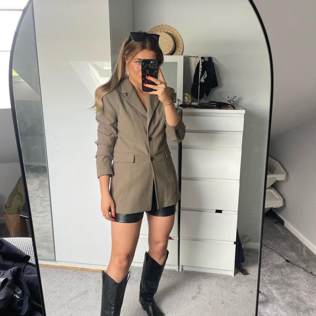 Estos son los espejos que tienen todas las famosas en su casa porque son buenos y resistentes. 