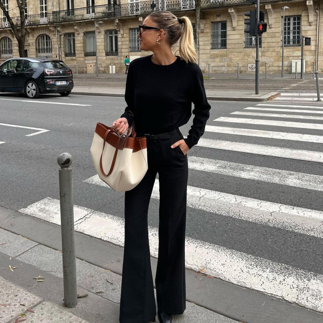 Tenemos los vaqueros de tiro alto que más gustan a las elegantes para su día a día. 