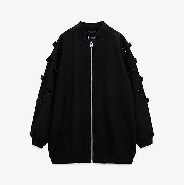 La chaqueta de Zara.