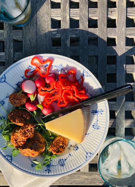 Imagen - Plato de verduras, fibra y proteínas, apto para la dieta del ayuno intermitente/PEXELS