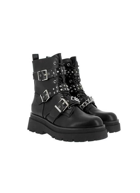 Imagen - Botas militares con tachas