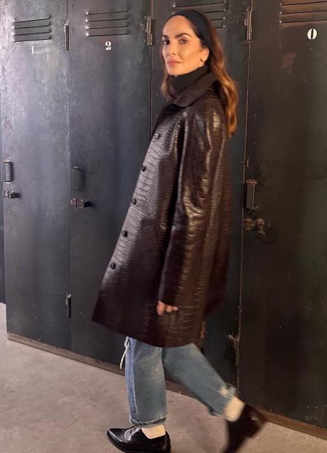 Imagen - Eugenia Silva con una chaqueta de piel. / @eusilva