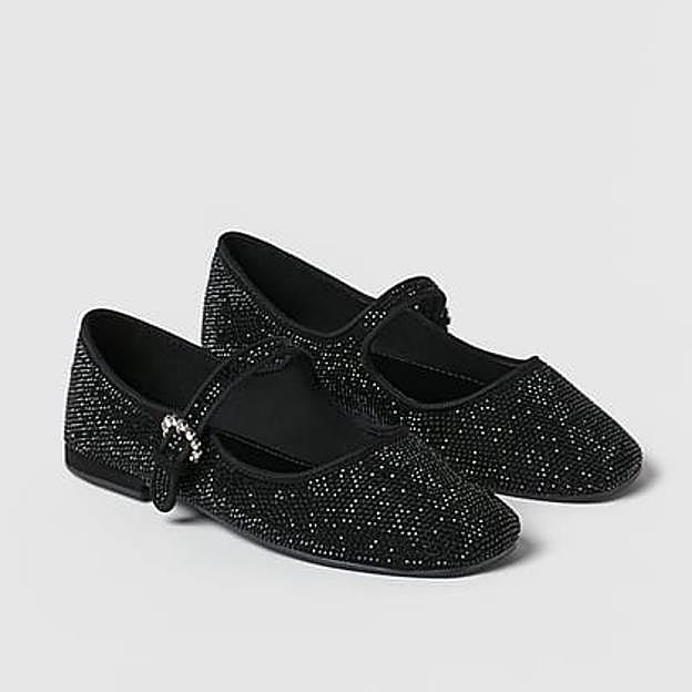 Las merceditas con brillos de Zara Kids.