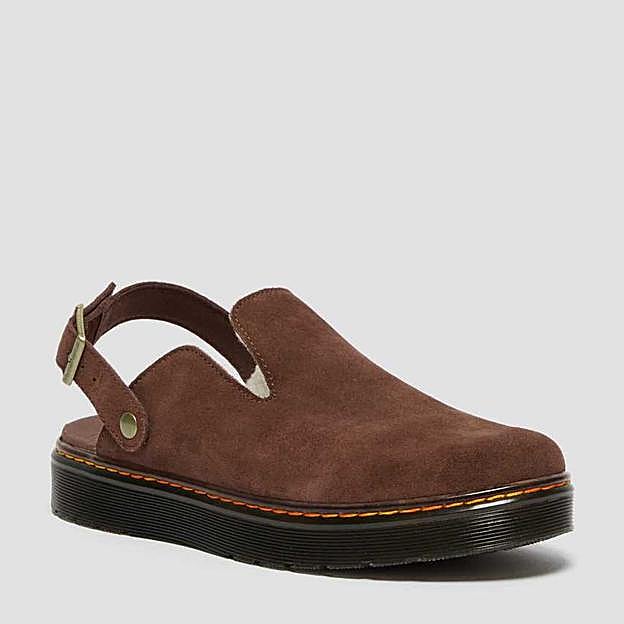 Zuecos Carlson En Ante Con Forro de Dr. Martens, 139€.