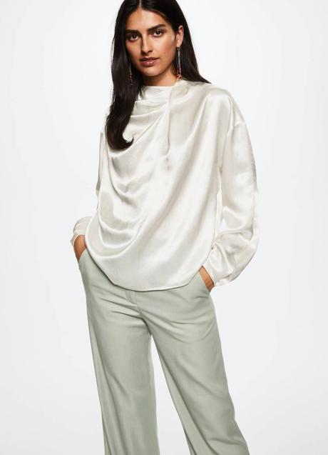 Imagen - Blusa satinada con cuello drapreado blanca