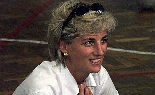Diana de Gales durante un evento de solidaridad en los años 90.