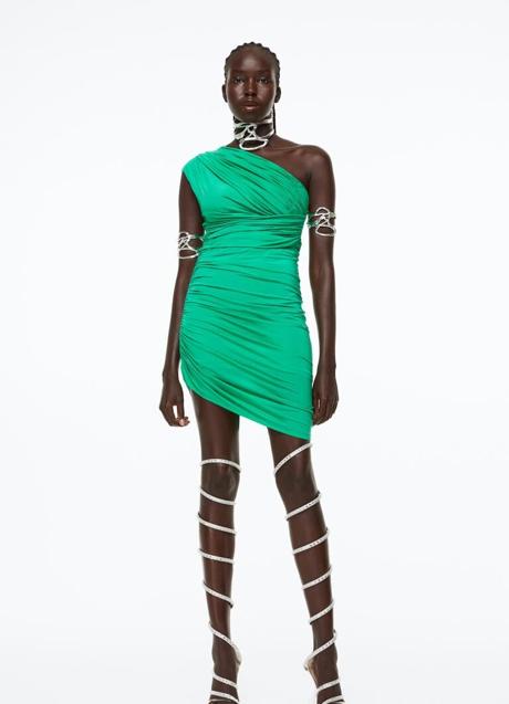 Imagen - Vestido drapeado de H&M, 59,99€.