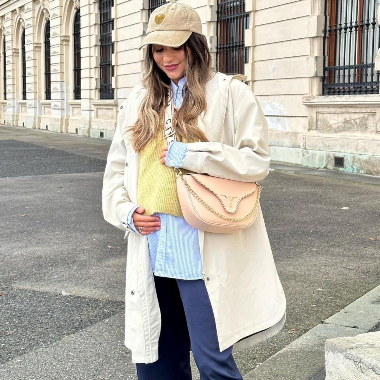 Tenemos las camisas estampadas más bonitas que combinan con todo. 