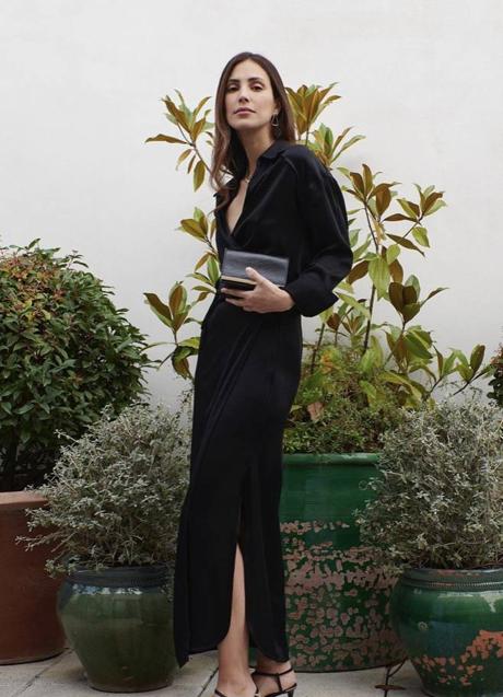 Imagen - Alessandra de Osma con un 'total black' de Massimo Dutti. /@Sassadeo