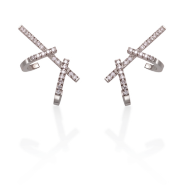 Imagen secundaria 1 - Los accesorios que ha llevado la reina Letizia.